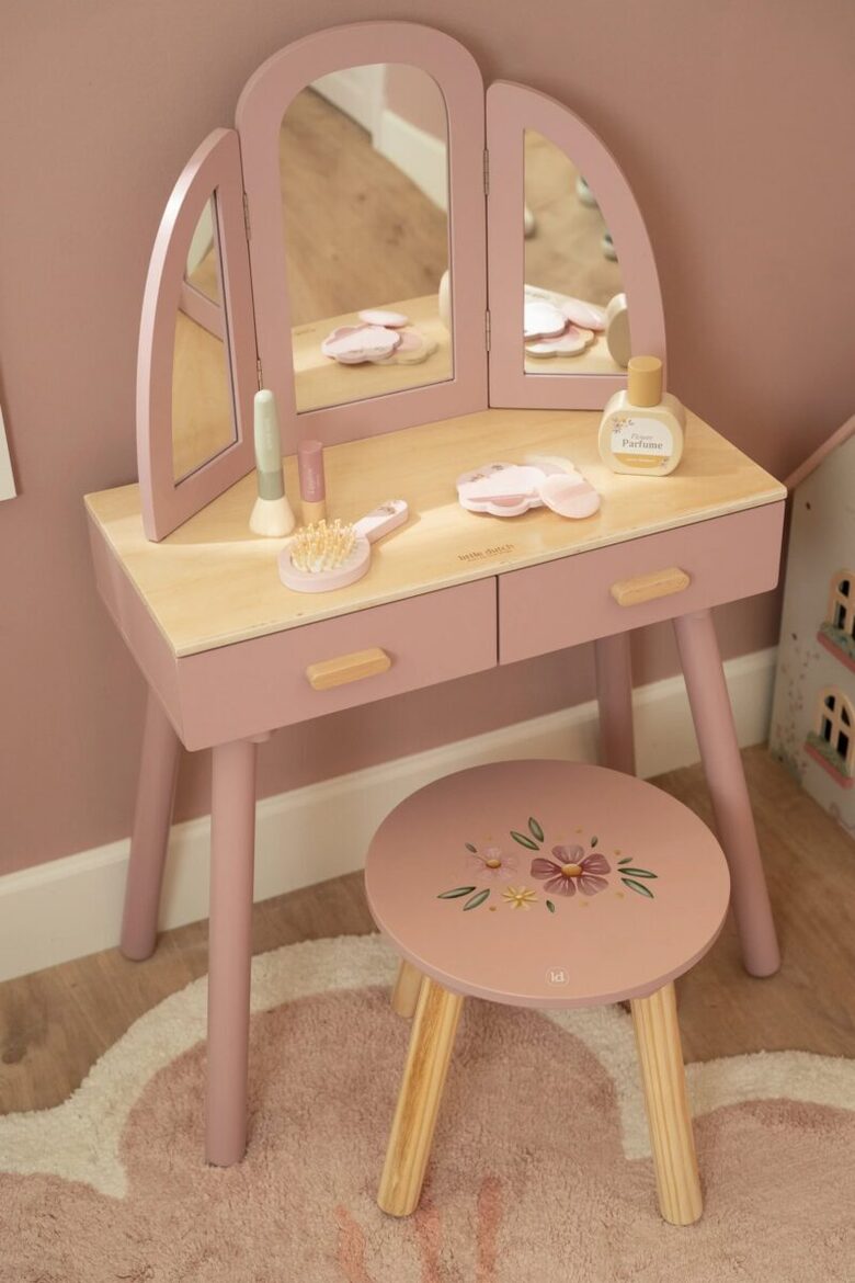 Little Dutch Dressing Table XL FSC 2513